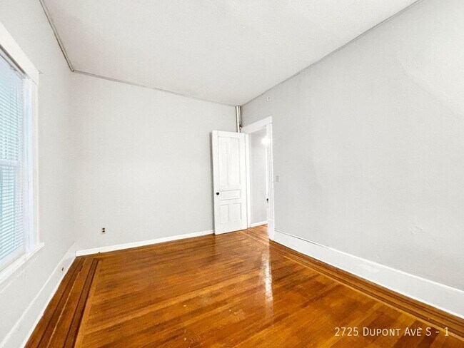 Building Photo - 2725 Dupont Ave S