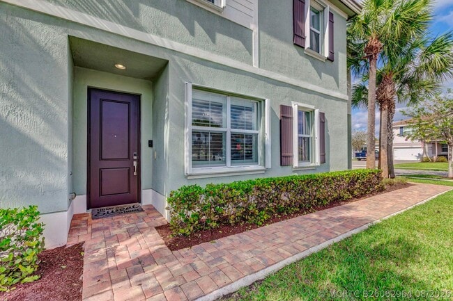 Building Photo - 11900 Cypress Key Way