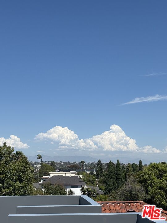 Building Photo - 7925 Kittyhawk Ave