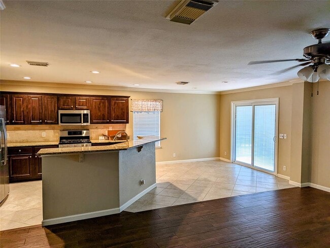 Building Photo - 8007 Forbsdale Dr