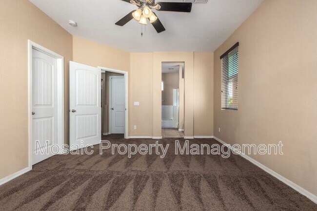 Building Photo - 7510 S 27th Way