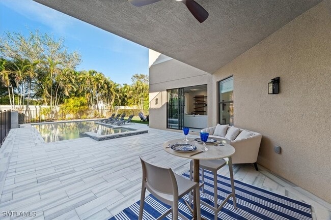 Building Photo - 13884 Luna Dr