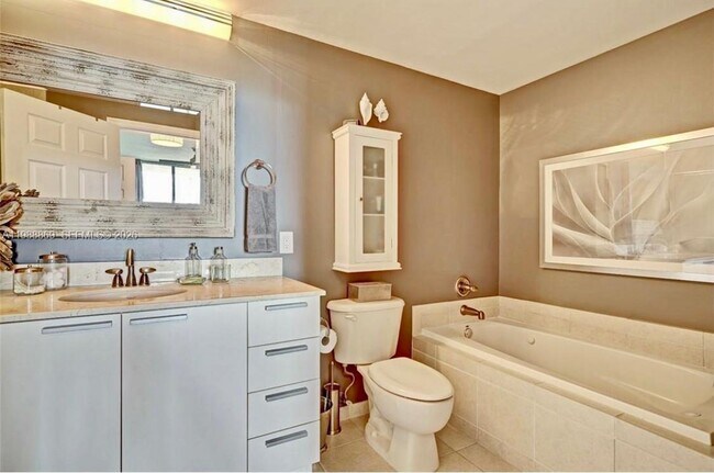 Building Photo - 140 S Dixie Hwy