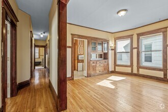 Building Photo - 2223 Pleasant Ave