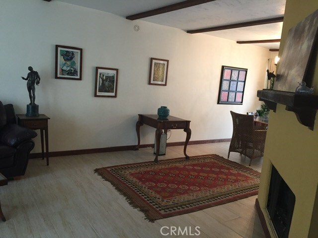 Building Photo - 8694 Villa La Jolla Dr