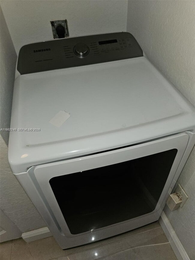 Building Photo - 1706 Belmont Ln