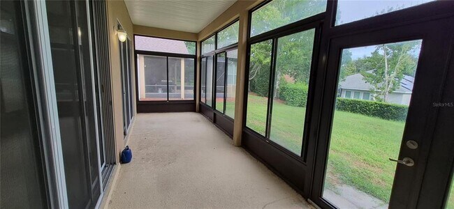 Building Photo - 108 Flame Vine Way