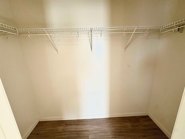 Building Photo - 96 Palm St