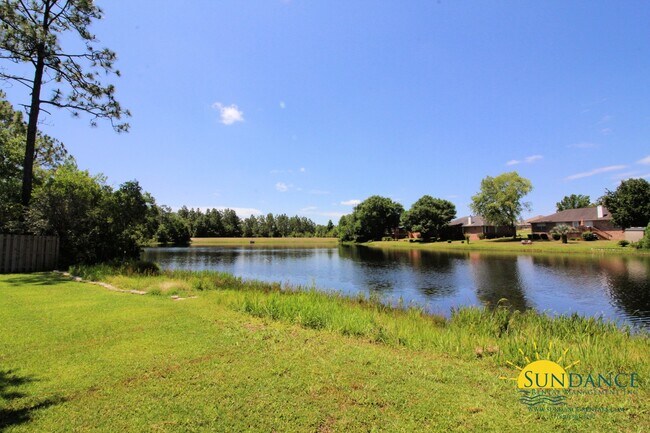Building Photo - Stunning 4 Bedroom Custom Built Lake Front Home!