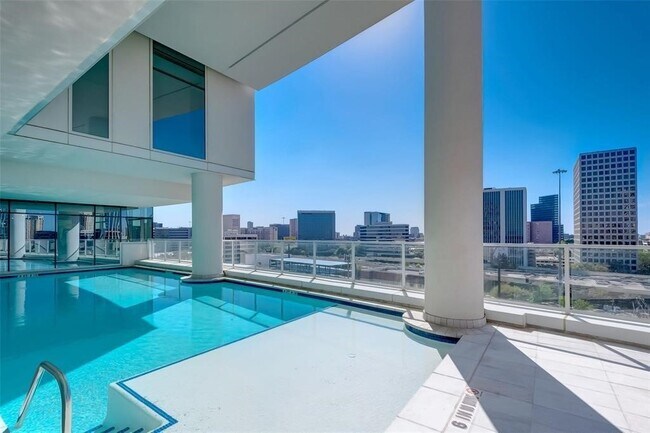 Building Photo - 4521 San Felipe St