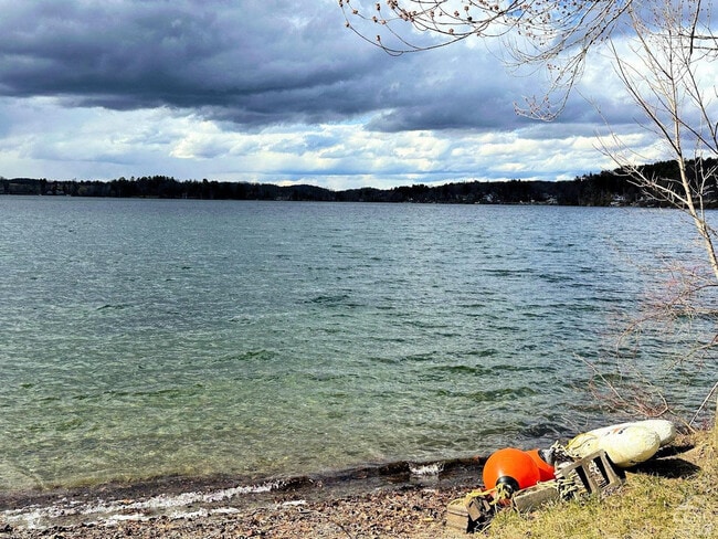 Building Photo - 9 Washington Dr