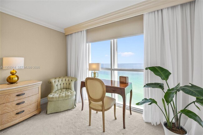 Building Photo - 16711 Collins Ave