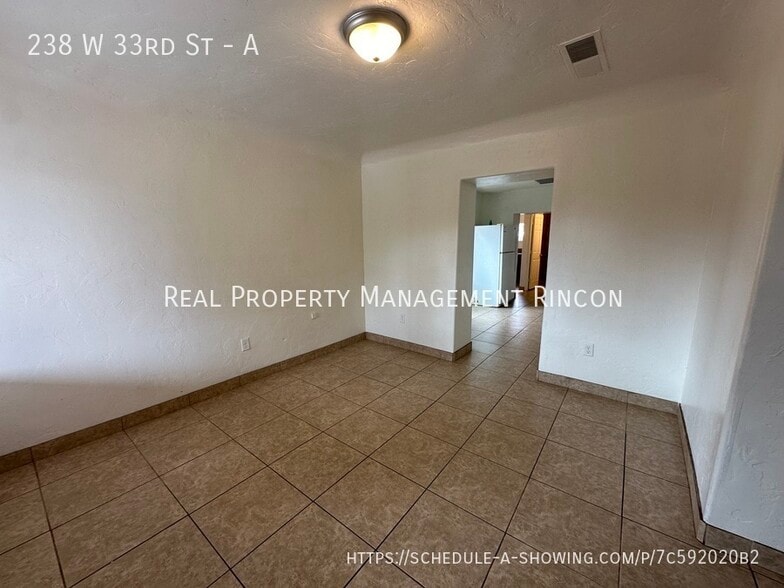 Building Photo - 238 W 33rd St