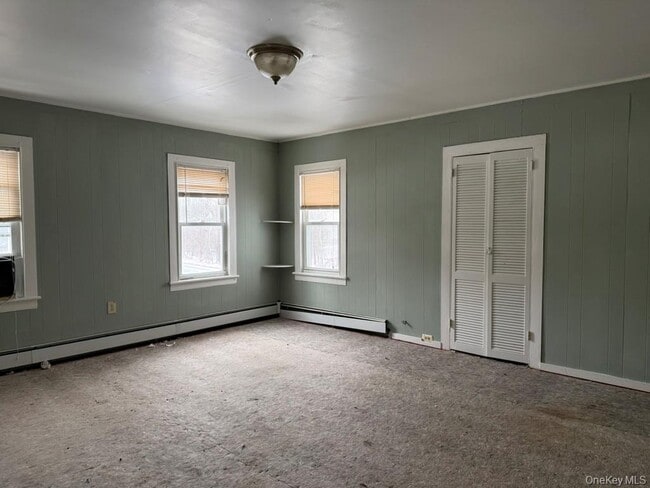 Building Photo - 19 Bloomingburg Rd