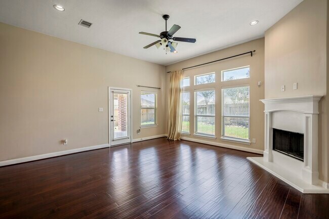 Building Photo - 13003 Northwood Glen Ln
