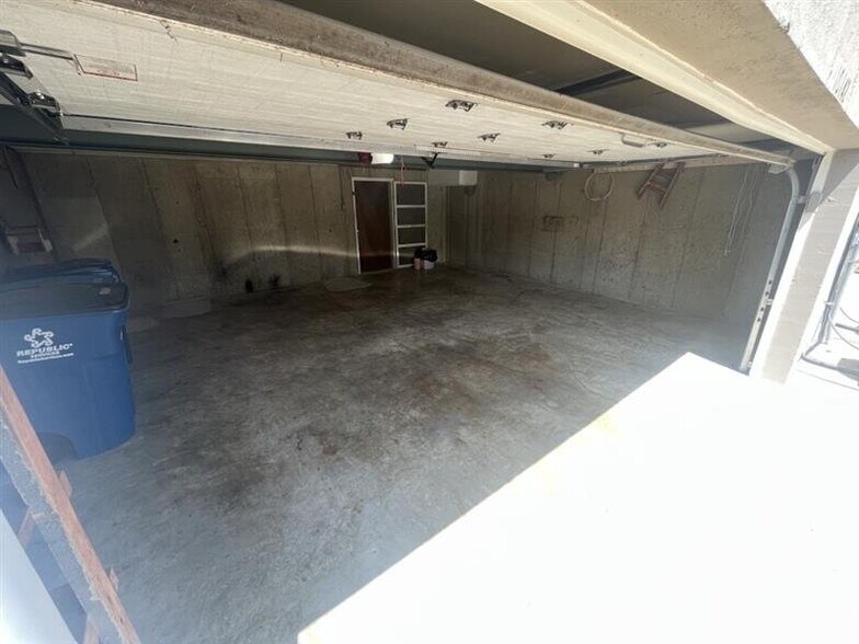 Building Photo - 10142 Buffton Dr
