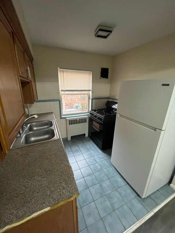 Building Photo - 3166 Werk Rd