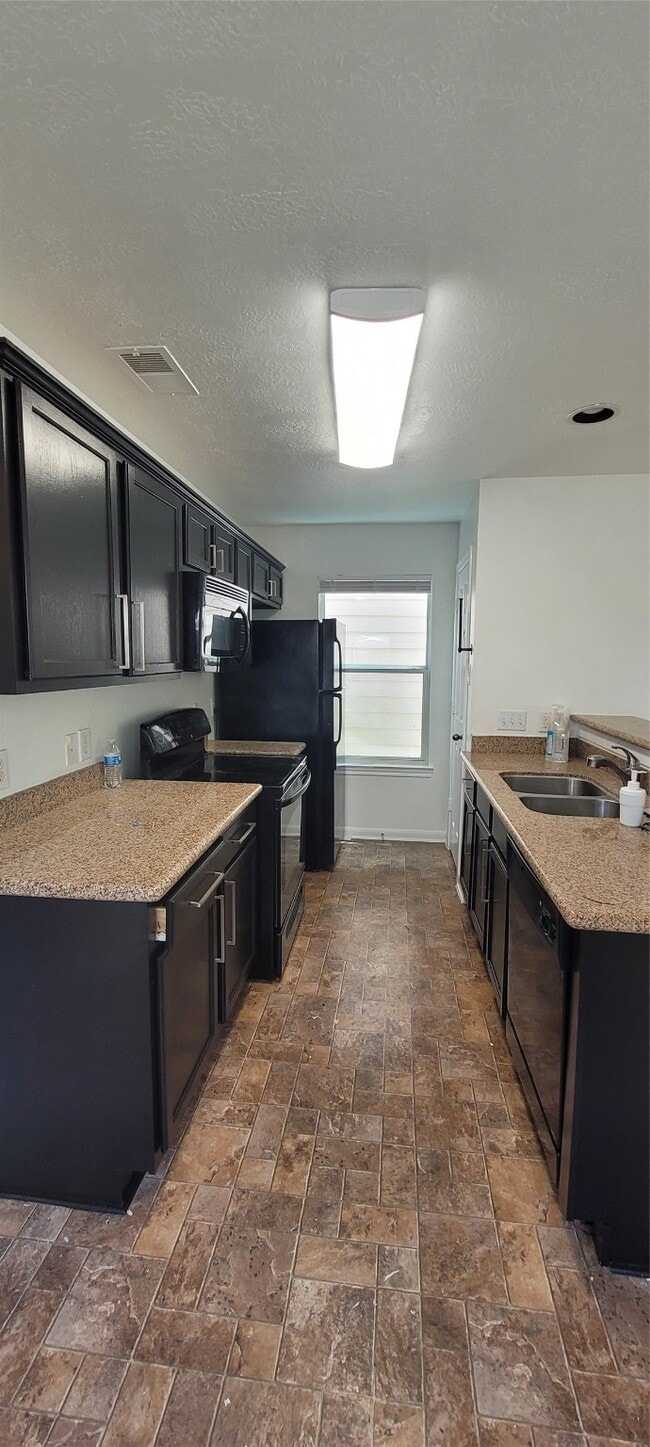 Building Photo - 1426 Ruthven St