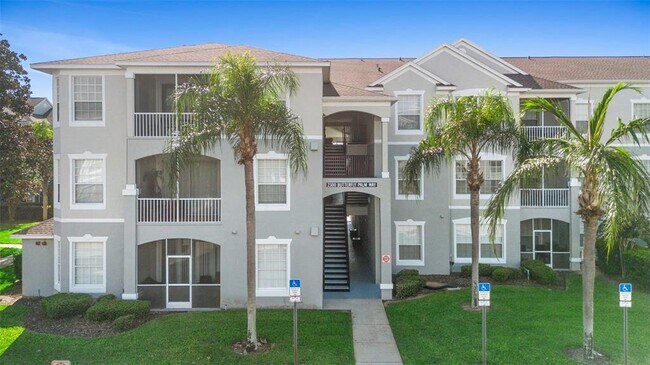 Building Photo - 2300 Butterfly Palm Way