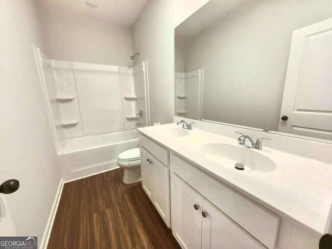 Building Photo - 1427 Chadwick Ridge Ct
