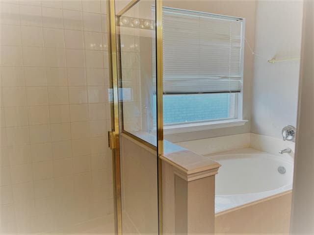 Building Photo - 5405 Mohawk Ct