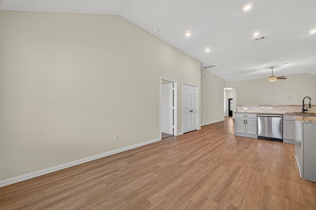 Building Photo - 6238 Milbridge Creek Ln