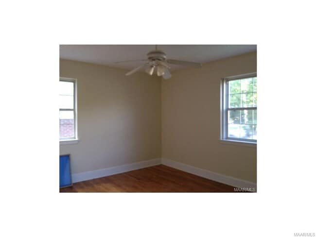 Building Photo - Edgemont