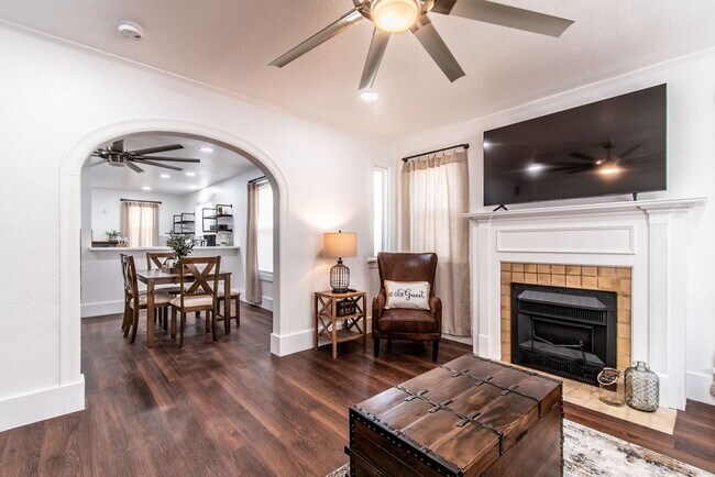 Building Photo - Ready for move in