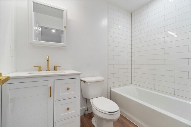 Building Photo - Modern Renovation - Sharpsburg