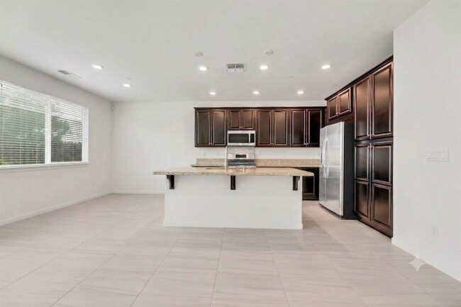 Building Photo - 5029 Copper Sunset Way