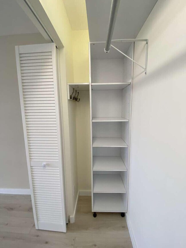 Building Photo - 4048 Exeter C