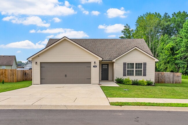 Building Photo - 710 Gleason Dr