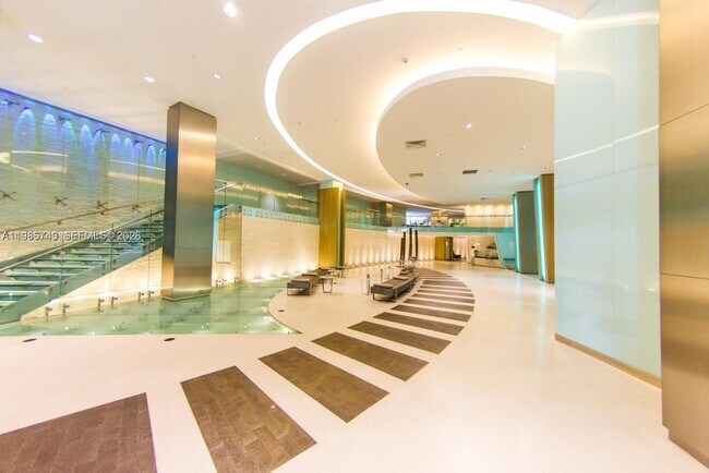 Building Photo - 92 SW 3rd St