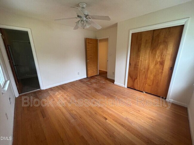 Building Photo - 3609 Melrose Dr