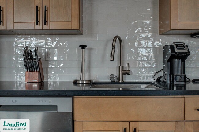 Building Photo - 1999 E Boston St