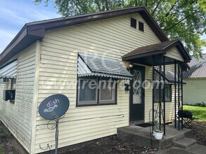 Building Photo - 1205.5 Marion-