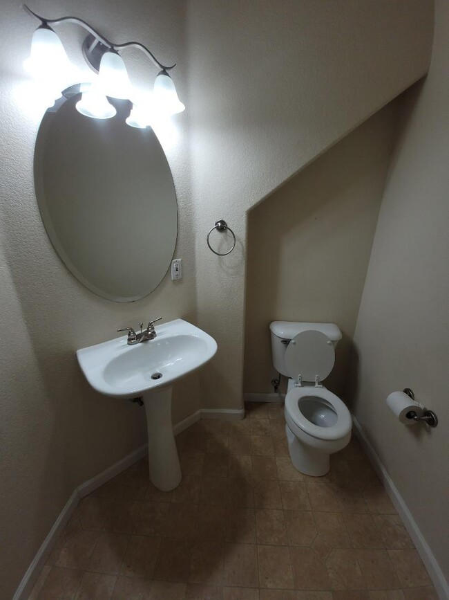 Building Photo - 3625 W 29th St