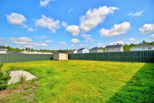 Building Photo - 171 Brightleaf Cir