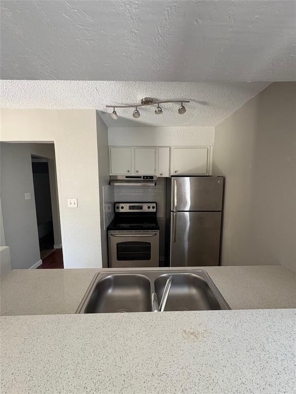 Building Photo - 4314 Gillis St
