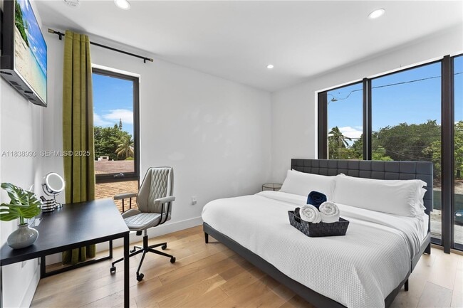 Building Photo - 58 NW 52nd St