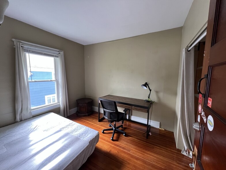 Bedroom 1 - 854 Sumner Ave