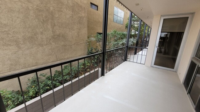 Building Photo - LA JOLLA VILLAGE - Park Prospect - Nice 2 ...