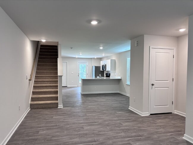 Building Photo - 8544 Beckett Chase Wy