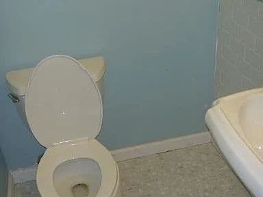 Building Photo - Spacious 2-Bedroom Balcony with Stunning Beach Views