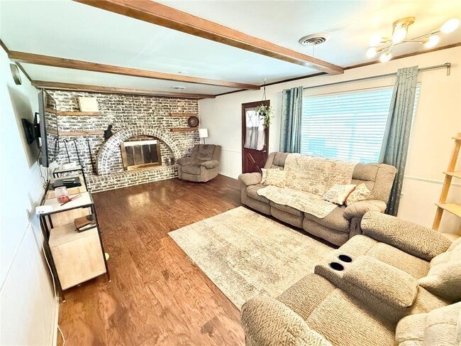 Building Photo - 1305 E Andy St