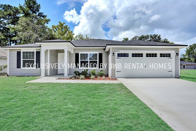 Primary Photo - 1411 Winnebago Ave
