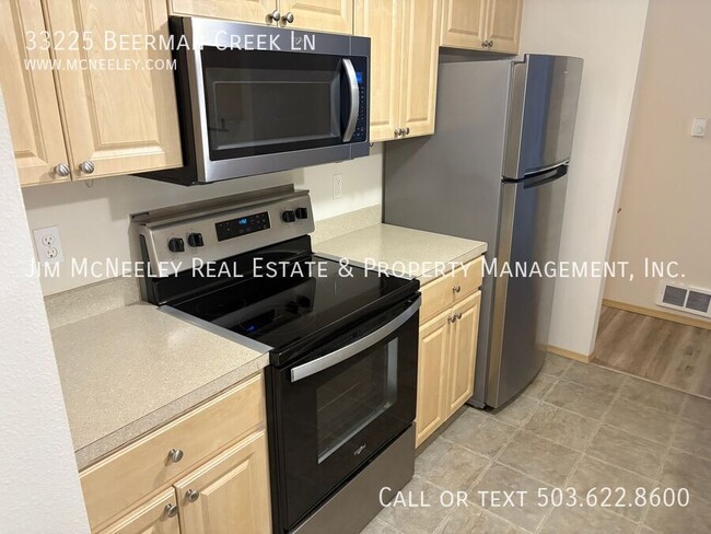 Building Photo - 33225 Beerman Creek Rd