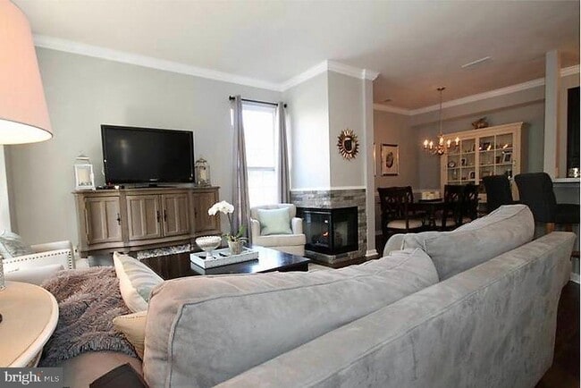 Building Photo - 8313 Sanderling Way