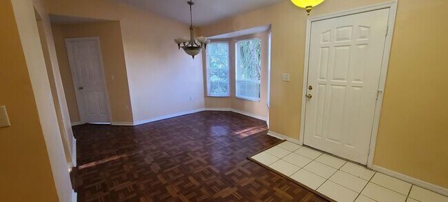 Building Photo - Single Family Home in Village 3 Poinciana