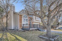 Building Photo - 5701 N Wagonwheel Trail